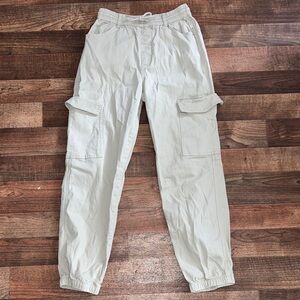 Refuge Light Gray Cargo Joggers